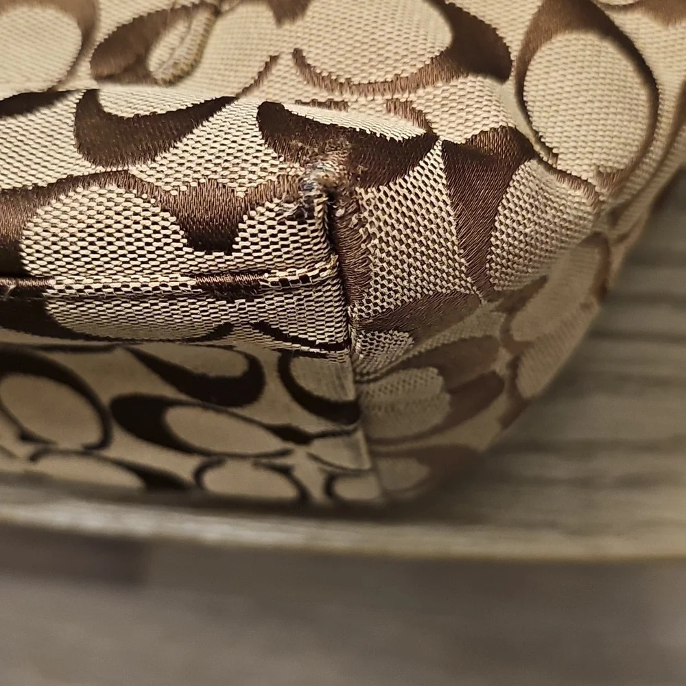 Coach BLEEKER EUC - Picture 15 of 15